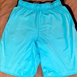 Men’s M Nike athletic dri fit shorts